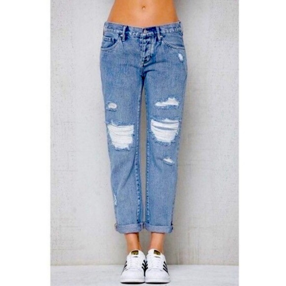 PacSun Boyfriend Distressed Button Fly Crop 27